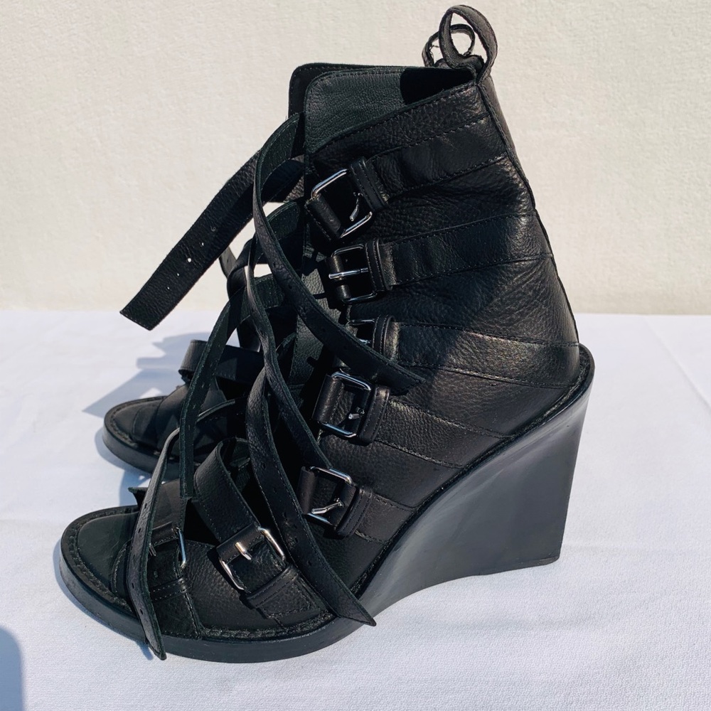 Ann Demuelemeester Black Buckle Blanche Boot 9 - Picture 5 of 15